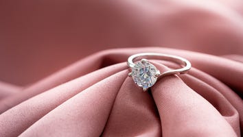 How to Buy an Engagement Ring, According to Diamond Experts